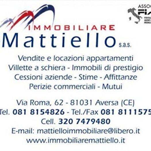 Appartamento quadrilocale in vendita in Via Roma, Aversa