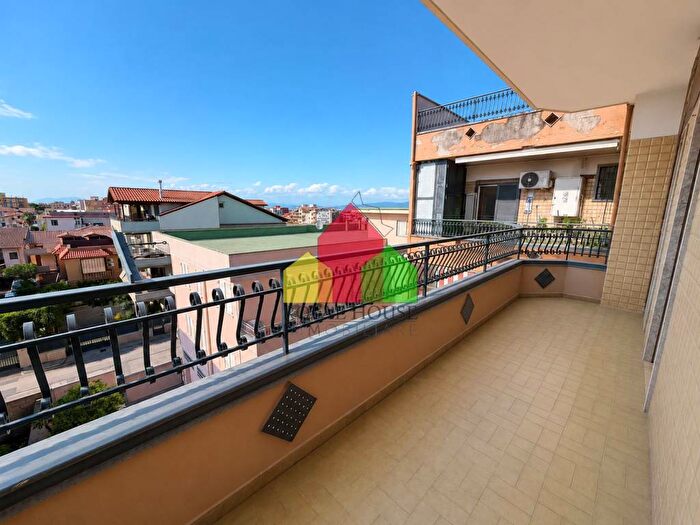 Appartamento quadrilocale in affitto in Via MugnanoGiugliano, Centro, Mugnano di Napoli