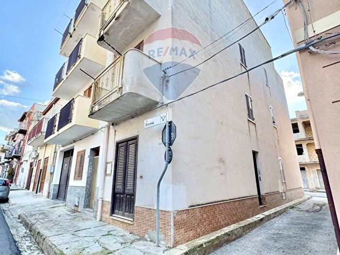 Appartamento bilocale in affitto in Via Roma, Centro, Cinisi