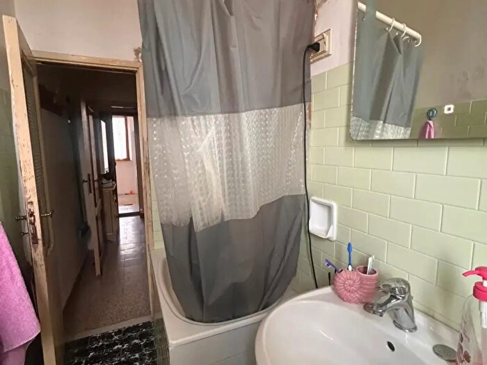 Appartamento bilocale in vendita in Paciano