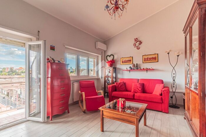 Appartamento quadrilocale in vendita in Piazza S Severo, Vetralla