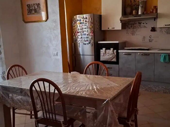 Appartamento quadrilocale in affitto in Floridia