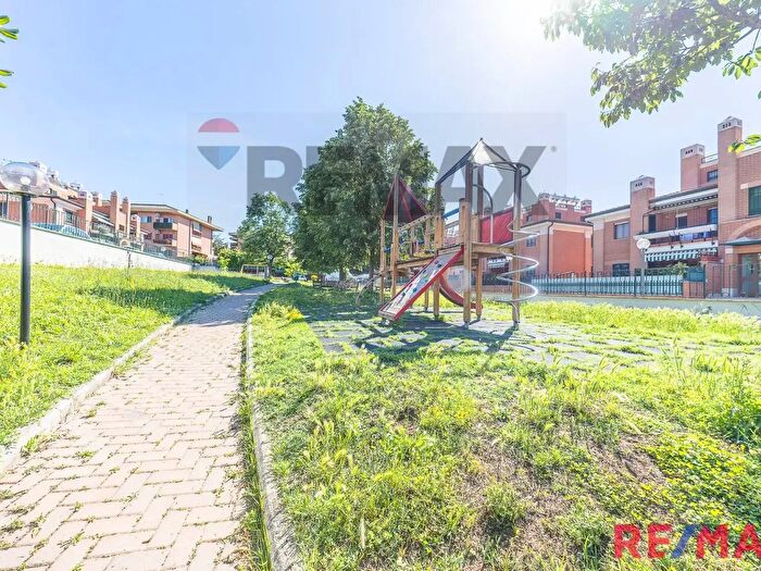 Appartamento bilocale in vendita in Via Don Ugo Bassi, Marino