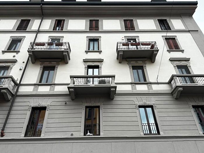 Appartamento bilocale in affitto in Via Macedonio Melloni, Piave Tricolore, Milano