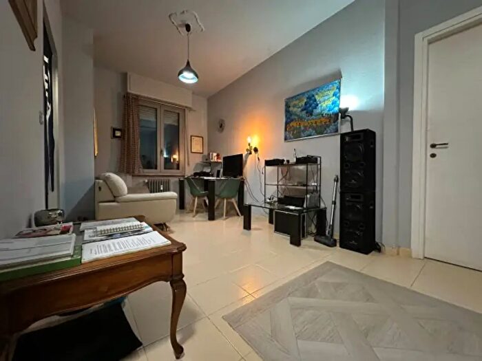 Appartamento trilocale in vendita in Via Aurelio Robino, Canelli