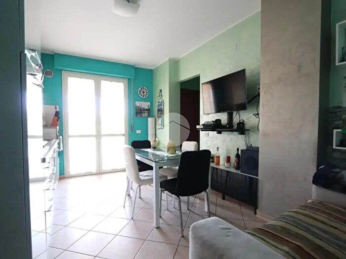 Appartamento trilocale in vendita in Via Ercole Falò, Alba Adriatica