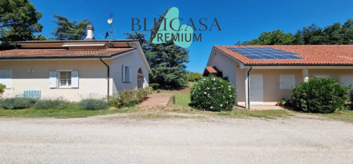 Casa con 7 locali in vendita in Via Casone, Castrocaro Terme