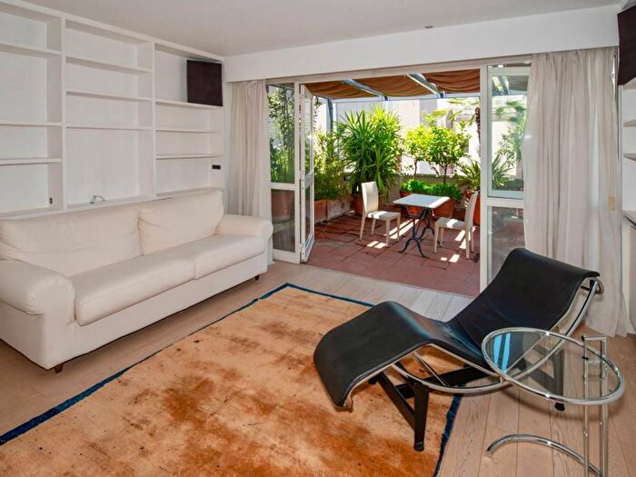 Casa quadrilocale in affitto in Via Bezzecca, Castro Pretorio, Roma