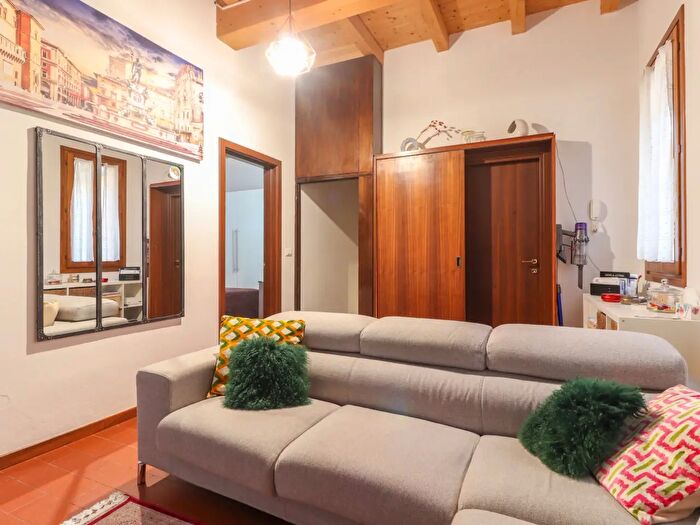 Appartamento trilocale in vendita in Via Giacomo Matteotti, Crevalcore