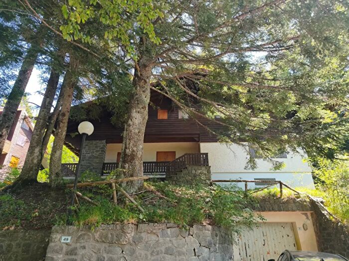 Casa con 15 locali in vendita in Via Bagatti, Abetone Cutigliano