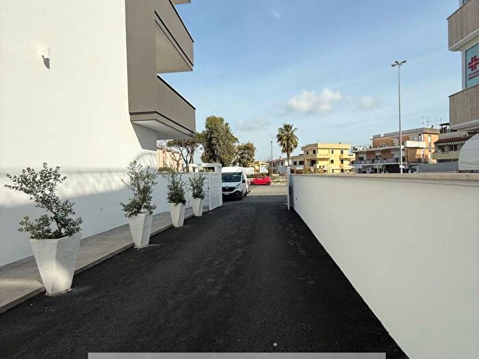 Appartamento trilocale in affitto in Via San Giacomo, San Giacomo Santa Barbara, Nettuno