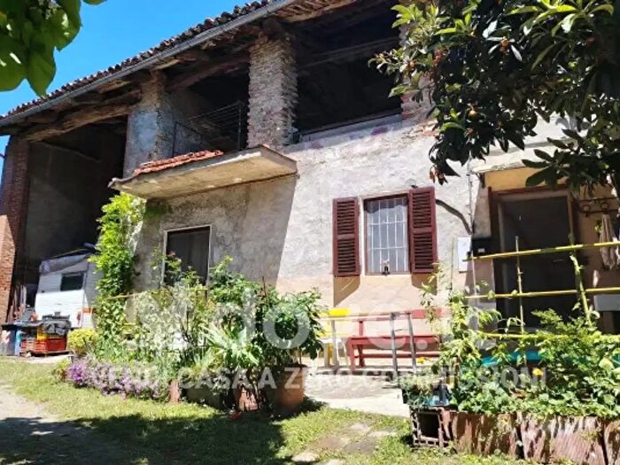 Casa bilocale in vendita in Via Sant'Orsola, Brusasco