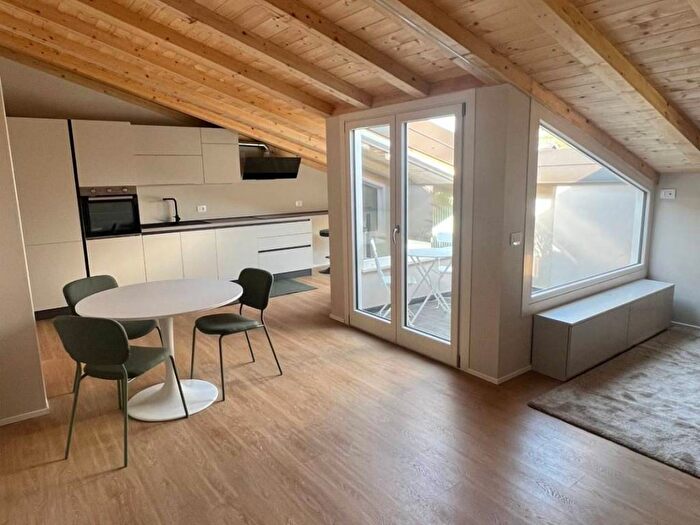 Casa bilocale in affitto in Loggia Garibaldi, Brescia