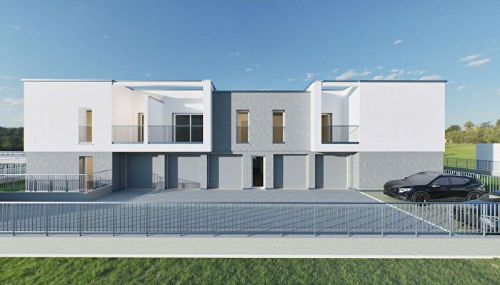 Appartamento con 6 locali in vendita in Pieve Di Soligo