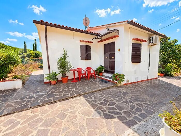 Casa con 5 locali in vendita in Campo Nell'Elba