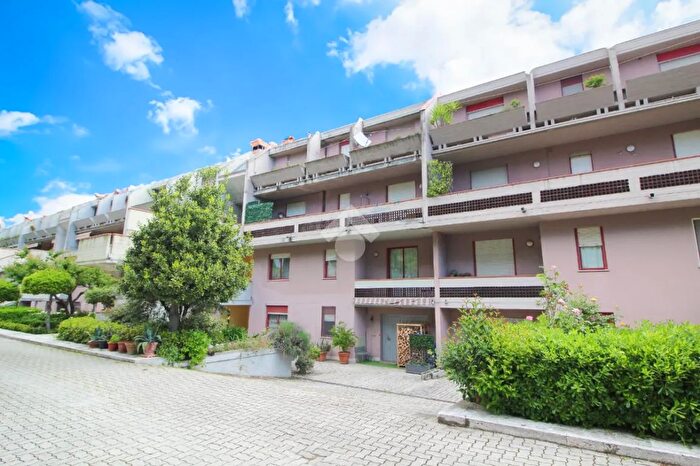 Appartamento con 6 locali in vendita in Via Sapri, Ripatransone