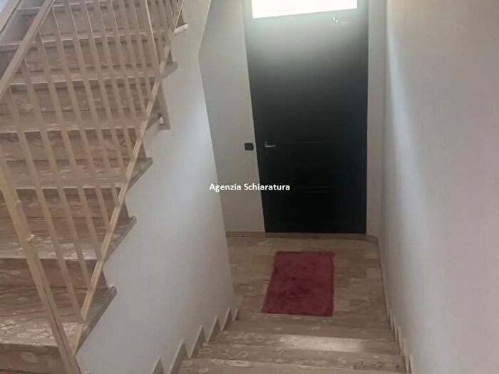 Appartamento con 5 locali in vendita in Vallefoglia