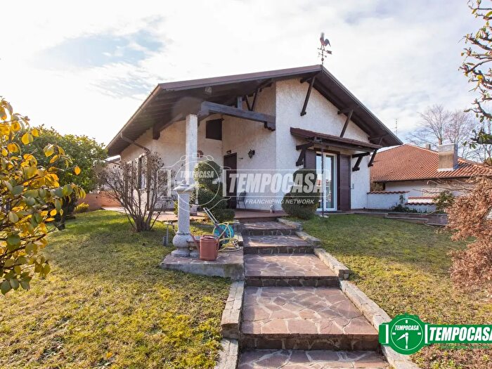 Casa trilocale in vendita in Via Alfredo Nobel, Arconate