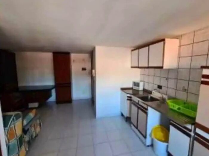 Casa bilocale in vendita in Via Regina Madre, Catanzaro