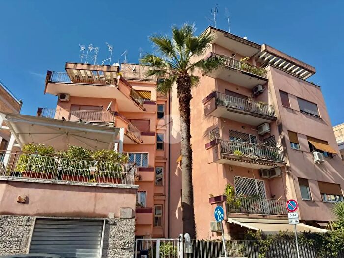 Appartamento quadrilocale in vendita in Via Monte Cristallo, Roma