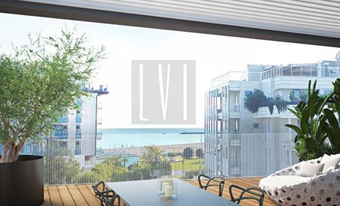 Appartamento trilocale in vendita in Viale Santa Margherita, Caorle