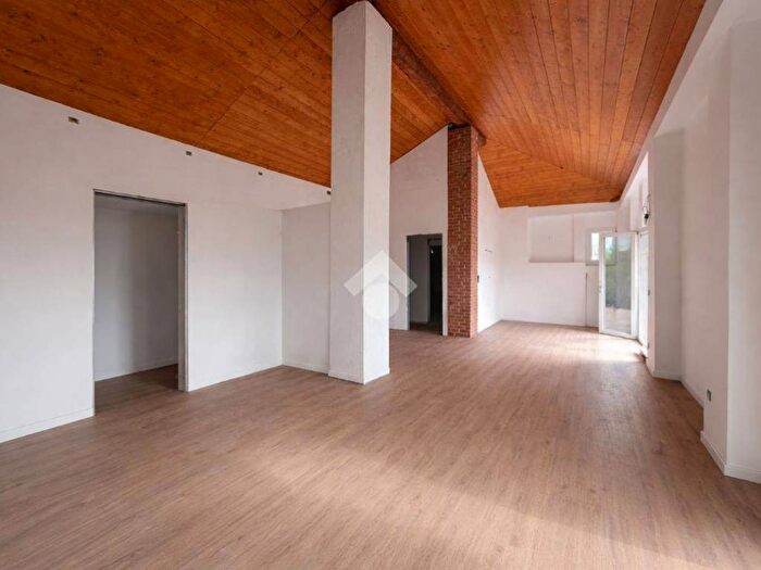 Appartamento bilocale in affitto in Vicolo santa maria, Centro, Giaveno