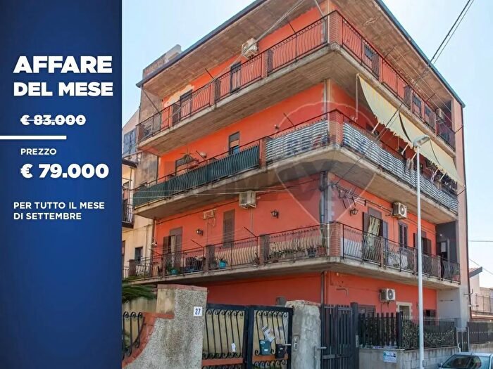 Appartamento trilocale in vendita in Via Sardegna, Misterbianco