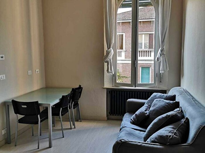 Appartamento quadrilocale in affitto in Via Palestro, Ospedale Villaggio Manenti, Reggio Emilia