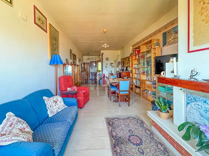 Appartamento quadrilocale in vendita in Via Federico Salomone, Chieti