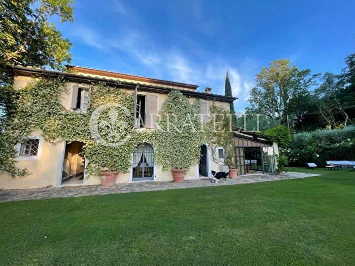 Casa con 6 locali in affitto in capalbio, Centro, Capalbio