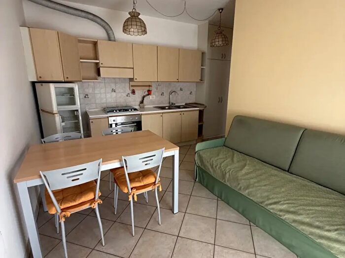 Appartamento trilocale in vendita in Via Raffaello Sanzio, Senigallia