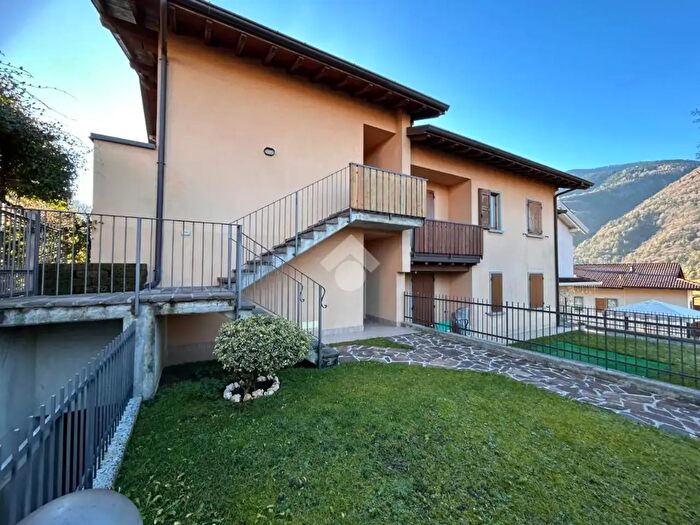 Casa trilocale in vendita in Via Finale, Cerete