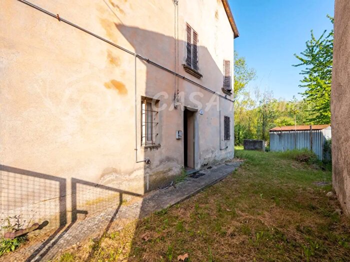 Casa con 5 locali in vendita in Strada Val Sporzana, Fornovo Di Taro