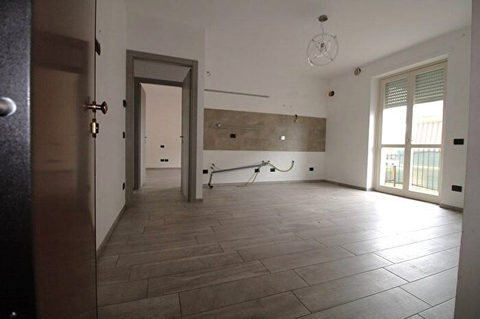 Appartamento trilocale in affitto in Via Emilio Visconti Venosta, Bandito, Bra