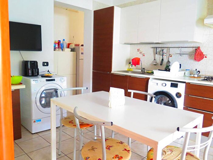 Appartamento quadrilocale in vendita in Viale Piacenza, Pablo Prati Bocchi, Parma