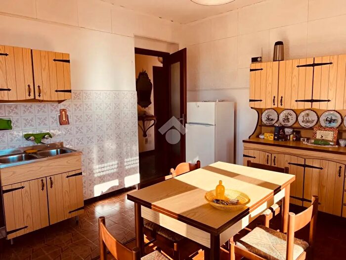 Appartamento trilocale in vendita in Frazione Lora, Valdilana