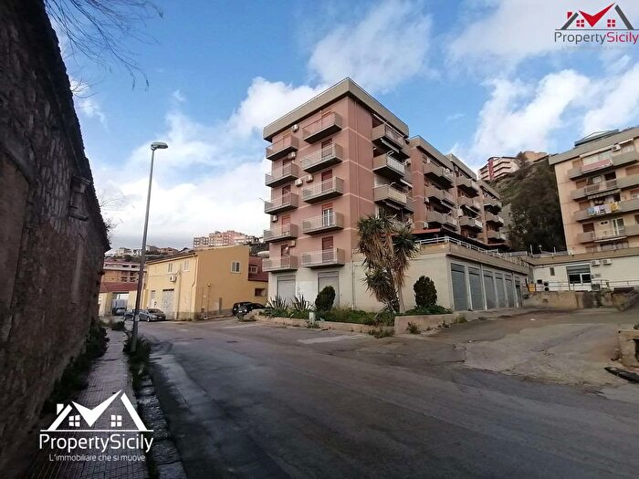 Appartamento con 5 locali in vendita in Abramo Lincoln, Porto Empedocle