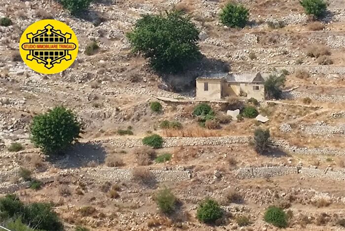 Casa monolocale in vendita in Rosolini