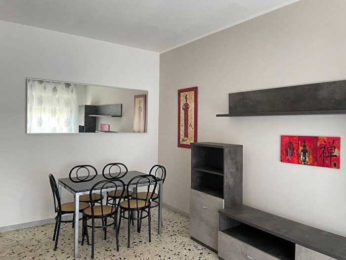 Appartamento trilocale in affitto in Via Cesare Battisti, Centro Storico, Latina