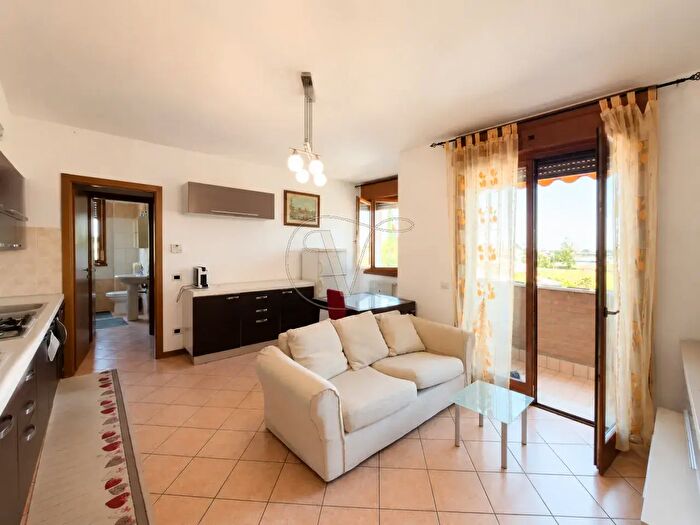 Appartamento con 5 locali in vendita in Via Maran Terrassa Padovana, Terrassa Padovana