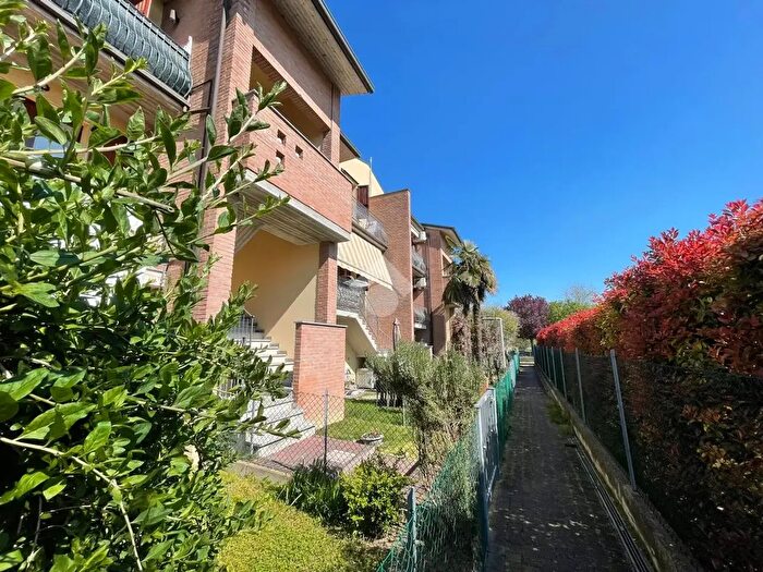 Appartamento trilocale in vendita in Via Salara, Cotignola