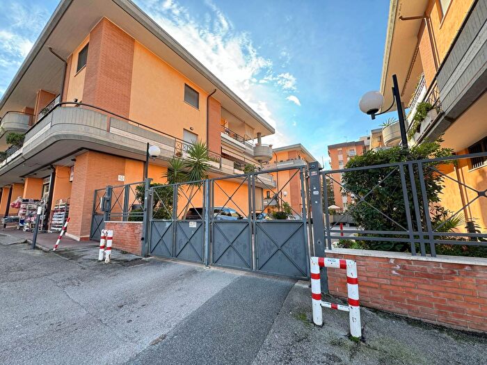 Appartamento trilocale in vendita in Via Matteotti, Aprilia