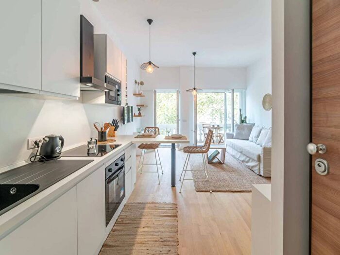 Appartamento bilocale in affitto in Piazzale Gabriele Rosa, Corvetto, Milano