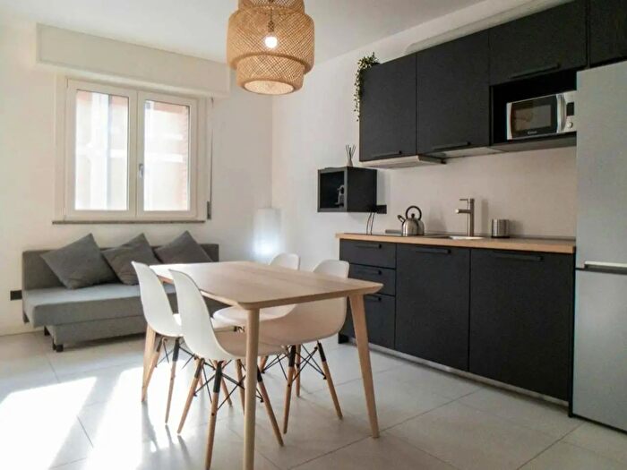Appartamento monolocale in affitto in Via Luigi Mercantini, Milano