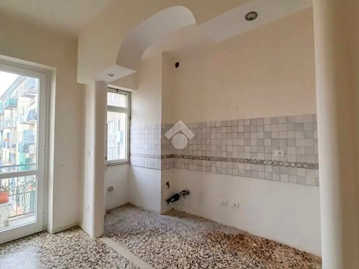Appartamento quadrilocale in affitto in Via Giovanni Verneri, Alessandria