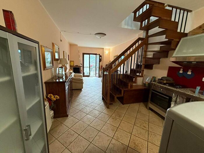 Casa quadrilocale in affitto in Vocabolo Cereta, Cerreta, Stroncone
