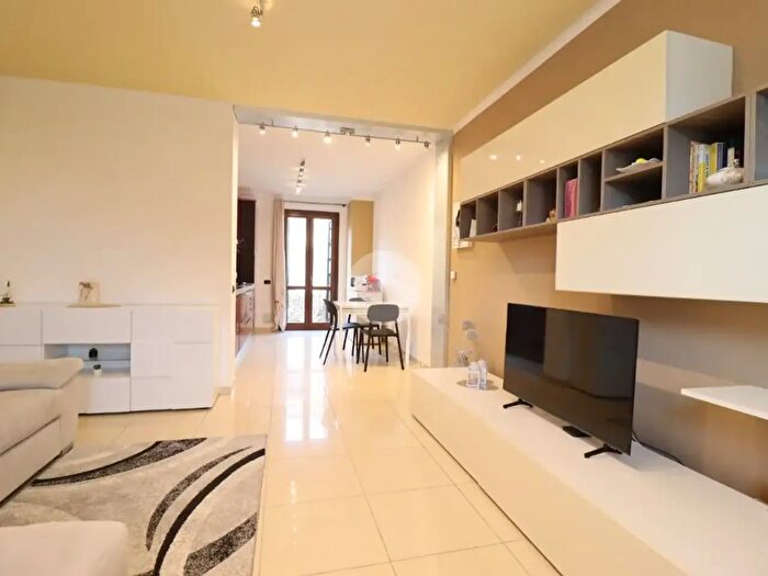 Casa con 6 locali in vendita in Via Traversa Parere, Giulianova