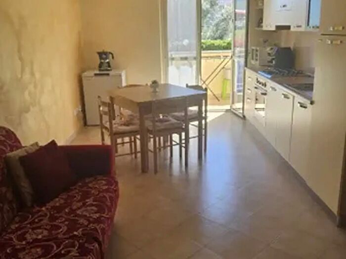 Appartamento monolocale in vendita in Caulonia