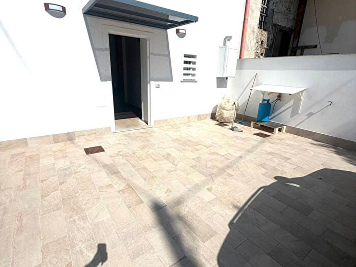 Appartamento bilocale in affitto in Via Torre di Cappella, Centro, Bacoli