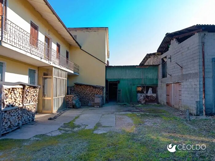 Case in Vendita e in Affitto - 3